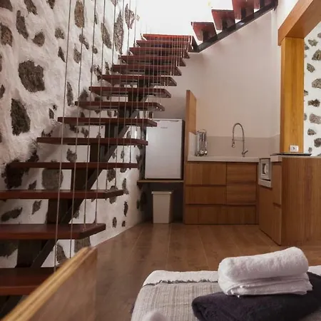 Semesterbostad Marabia Loft San Bartolomé